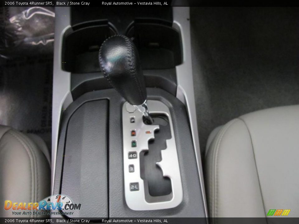 2006 Toyota 4Runner SR5 Black / Stone Gray Photo #18