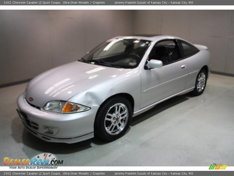 2002 Chevrolet Cavalier LS Sport Coupe Ultra Silver Metallic / Graphite Photo #3