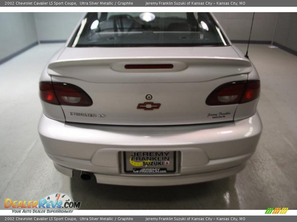 2002 Chevrolet Cavalier LS Sport Coupe Ultra Silver Metallic / Graphite Photo #5