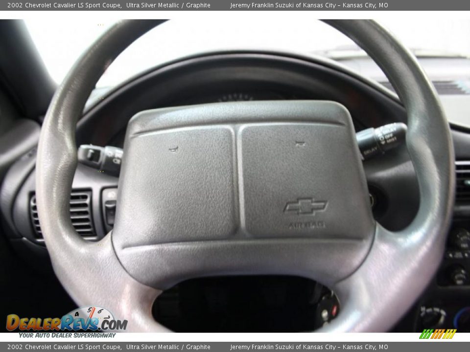 2002 Chevrolet Cavalier LS Sport Coupe Ultra Silver Metallic / Graphite Photo #21