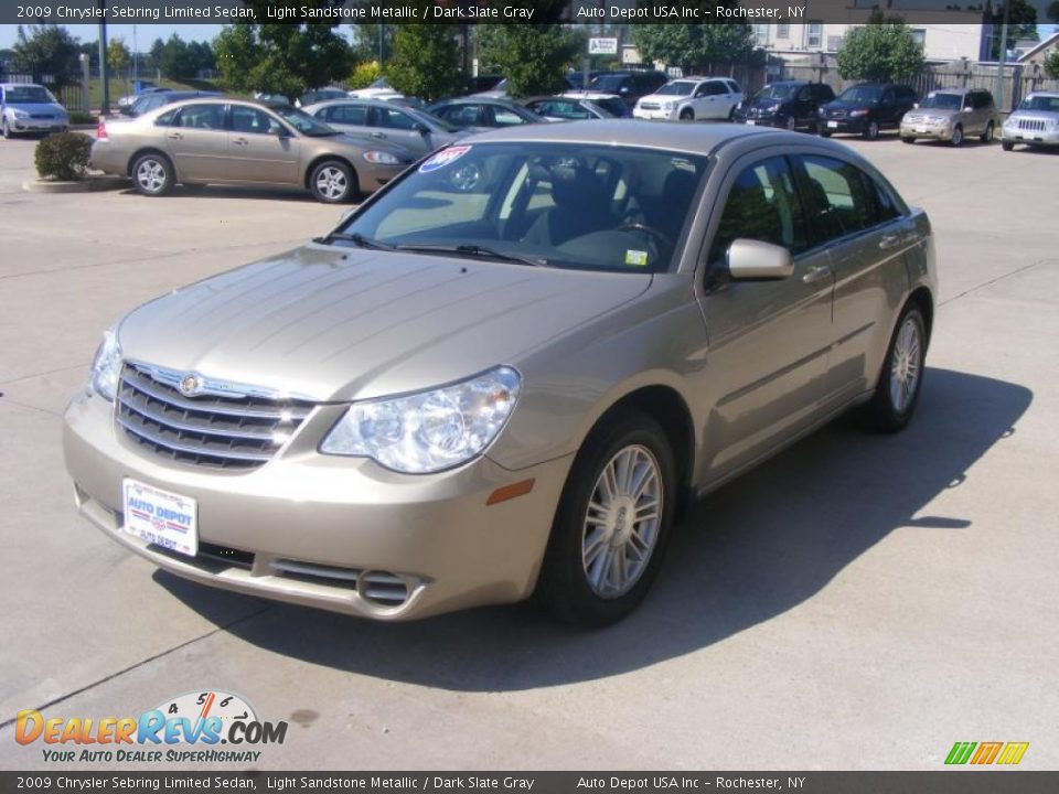 2009 Chrysler Sebring Limited Sedan Light Sandstone Metallic / Dark Slate Gray Photo #4