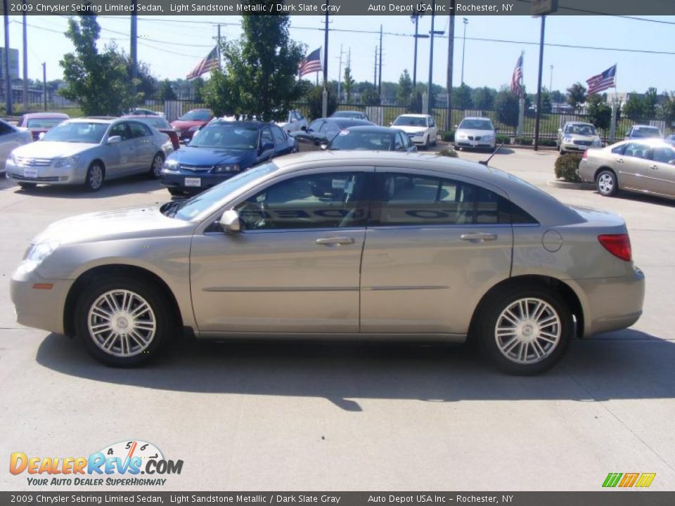2009 Chrysler Sebring Limited Sedan Light Sandstone Metallic / Dark Slate Gray Photo #5