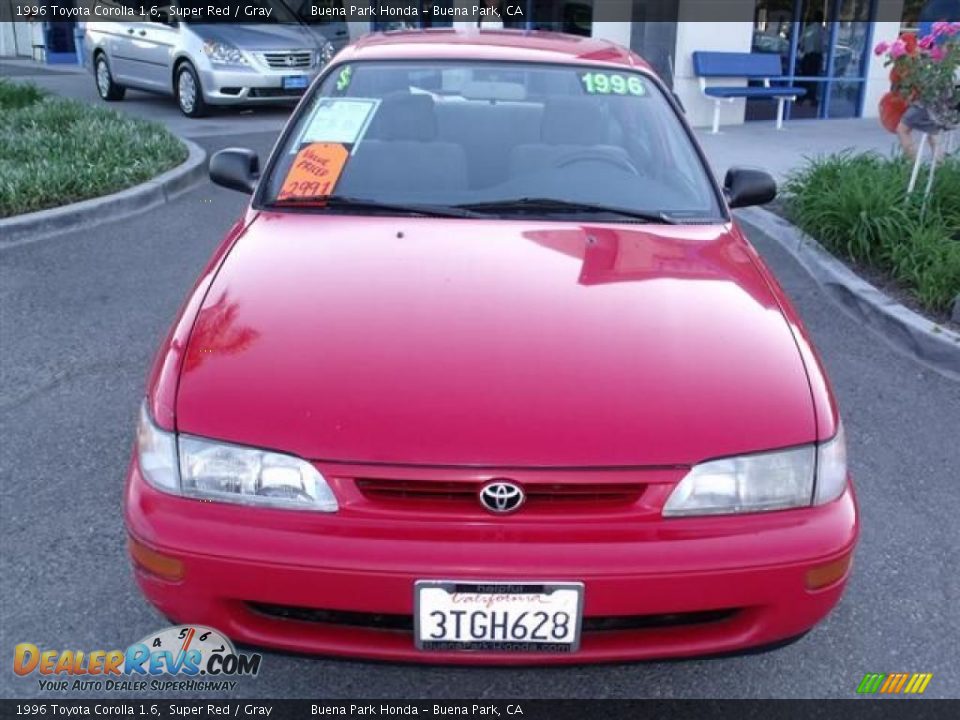 1996 Toyota Corolla 1.6 Super Red / Gray Photo #2