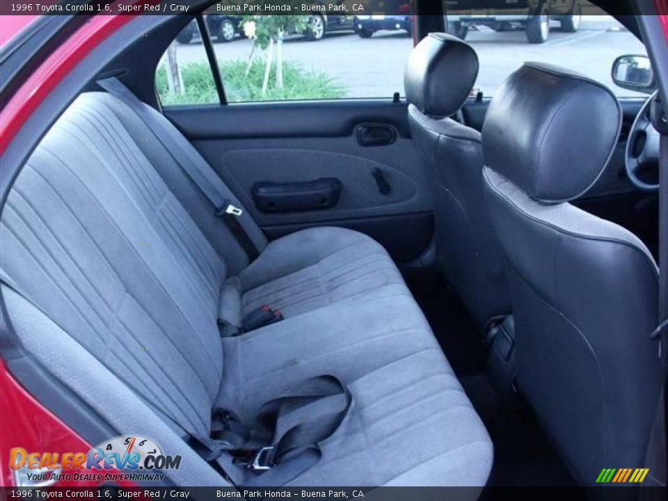 1996 Toyota Corolla 1.6 Super Red / Gray Photo #11