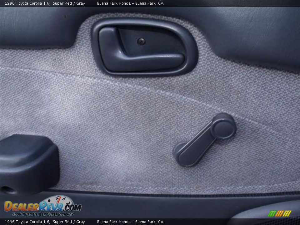 1996 Toyota Corolla 1.6 Super Red / Gray Photo #19