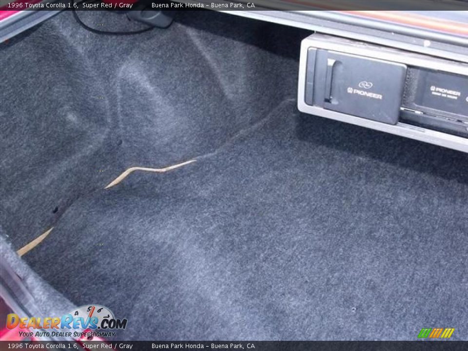 1996 Toyota Corolla 1.6 Super Red / Gray Photo #26