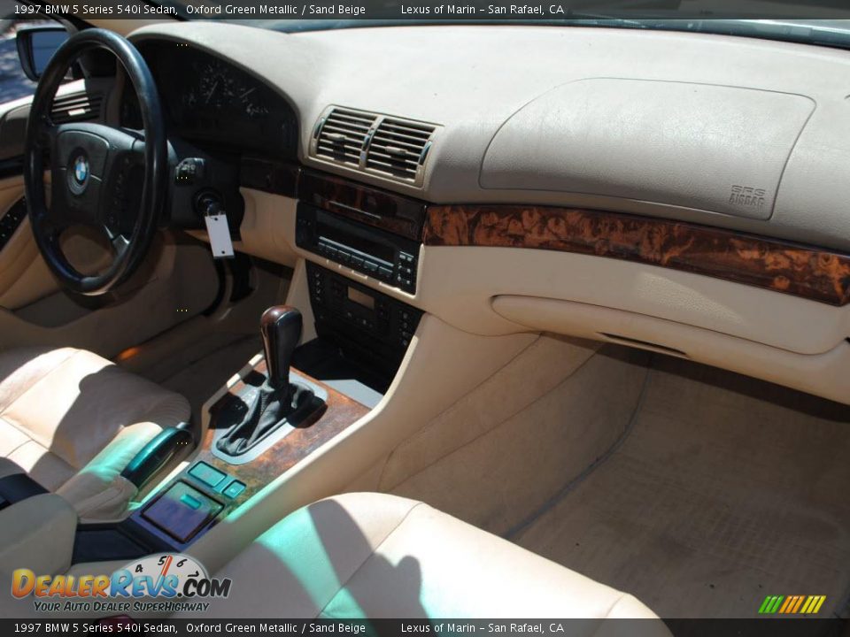 1997 BMW 5 Series 540i Sedan Oxford Green Metallic / Sand Beige Photo #11