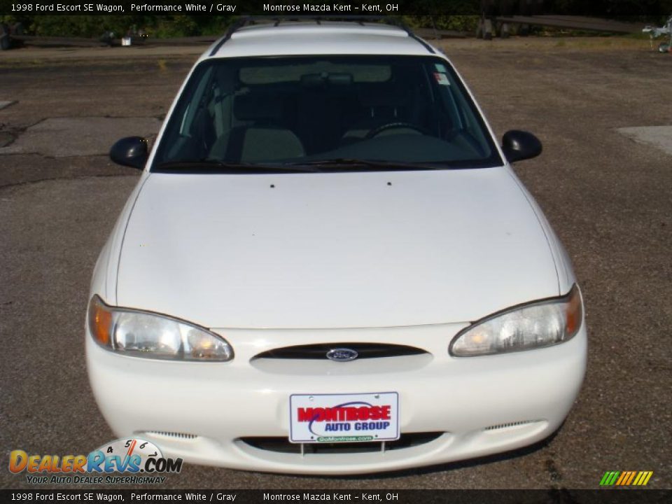 1998 Ford Escort SE Wagon Performance White / Gray Photo #7