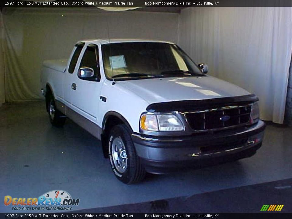 1997 Ford F150 XLT Extended Cab Oxford White / Medium Prairie Tan Photo #1