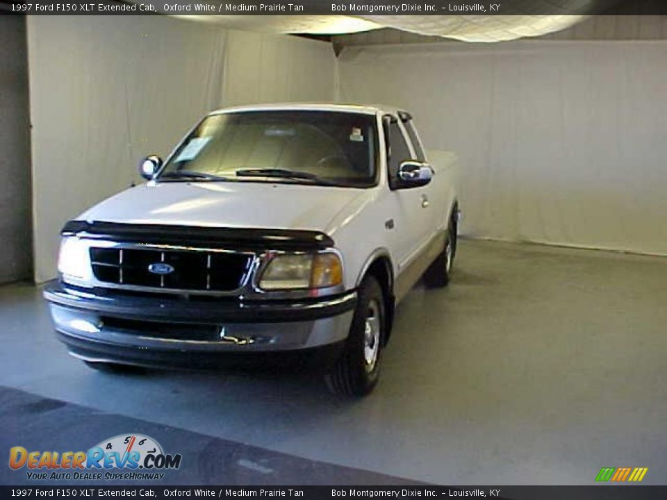 1997 Ford F150 XLT Extended Cab Oxford White / Medium Prairie Tan Photo #3