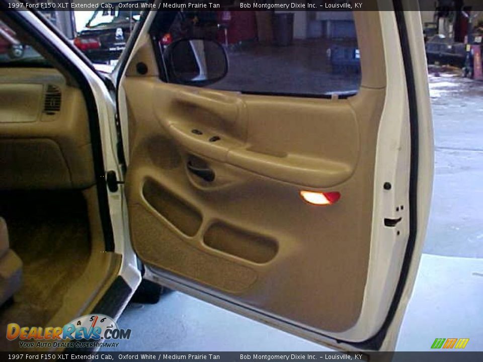 1997 Ford F150 XLT Extended Cab Oxford White / Medium Prairie Tan Photo #7