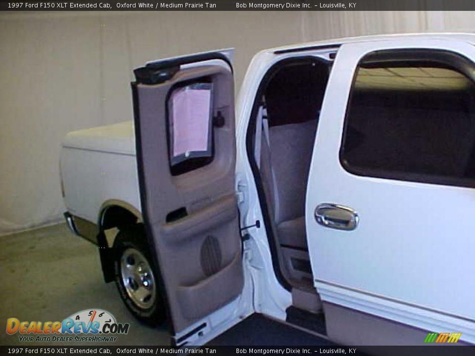 1997 Ford F150 XLT Extended Cab Oxford White / Medium Prairie Tan Photo #9