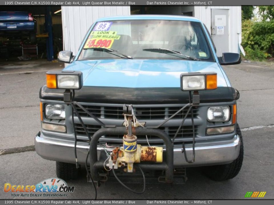 1995 Chevrolet C/K K1500 Regular Cab 4x4 Light Quasar Blue Metallic / Blue Photo #2