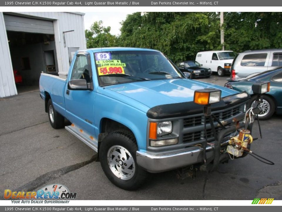 1995 Chevrolet C/K K1500 Regular Cab 4x4 Light Quasar Blue Metallic / Blue Photo #3