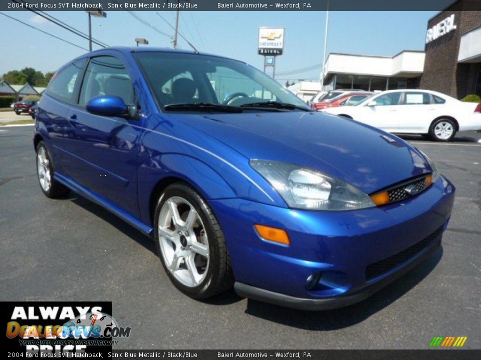 2004 Ford Focus SVT Hatchback Sonic Blue Metallic / Black/Blue Photo #1
