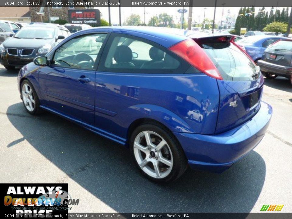 2004 Ford Focus SVT Hatchback Sonic Blue Metallic / Black/Blue Photo #5