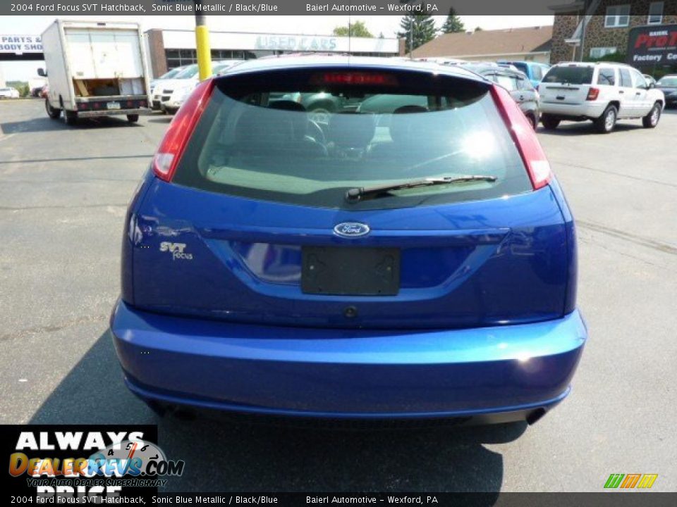 2004 Ford Focus SVT Hatchback Sonic Blue Metallic / Black/Blue Photo #6