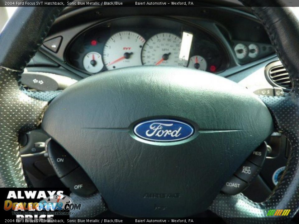 2004 Ford Focus SVT Hatchback Sonic Blue Metallic / Black/Blue Photo #19