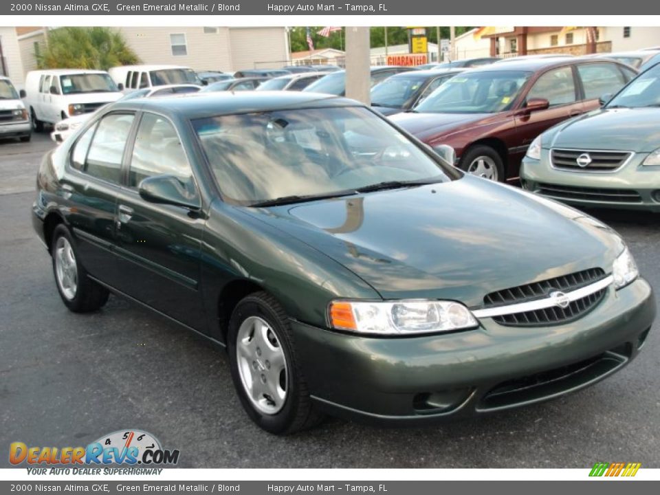 2000 Nissan Altima GXE Green Emerald Metallic / Blond Photo #5