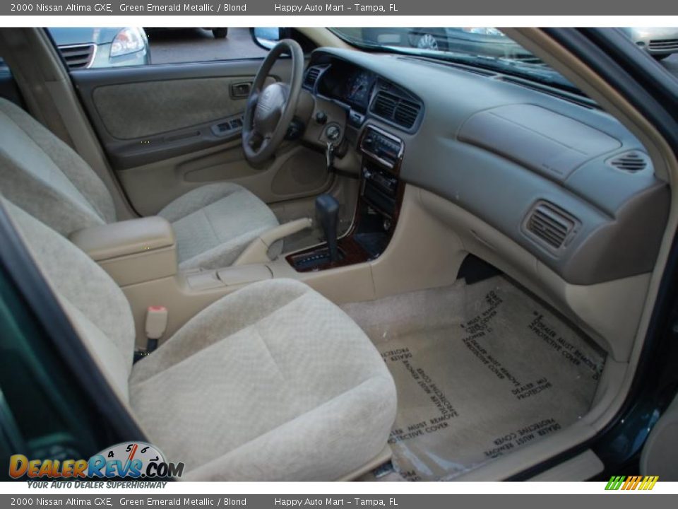 2000 Nissan Altima GXE Green Emerald Metallic / Blond Photo #18
