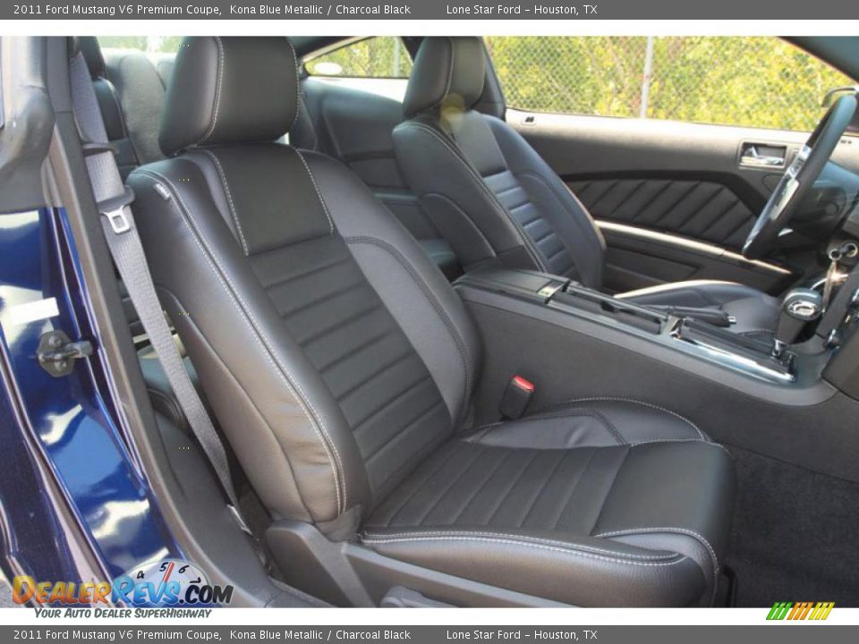 2011 Ford Mustang V6 Premium Coupe Kona Blue Metallic / Charcoal Black Photo #16