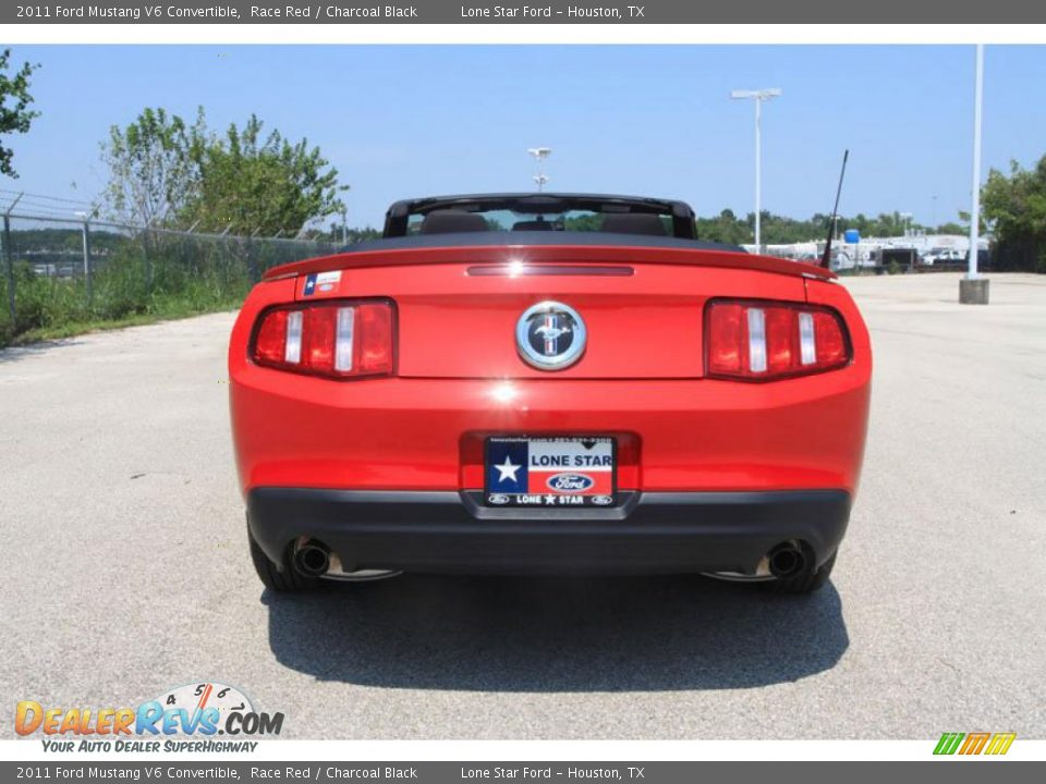 2011 Ford Mustang V6 Convertible Race Red / Charcoal Black Photo #11