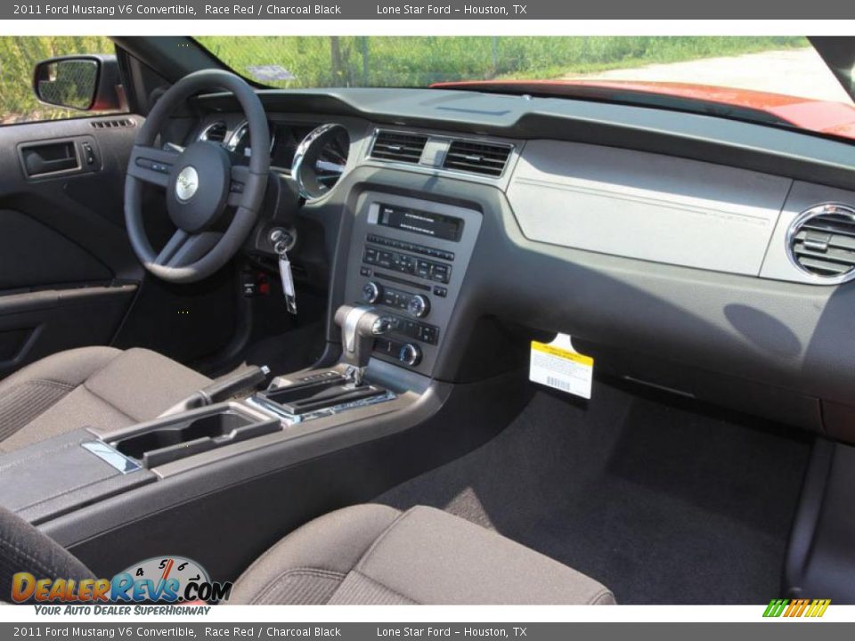 2011 Ford Mustang V6 Convertible Race Red / Charcoal Black Photo #15