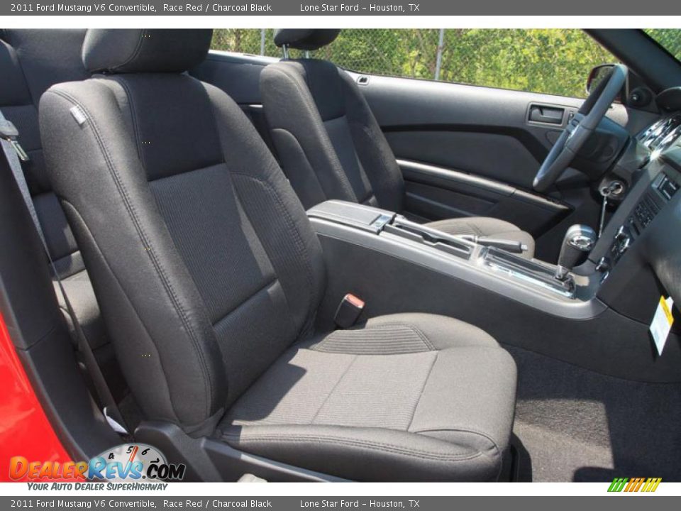 2011 Ford Mustang V6 Convertible Race Red / Charcoal Black Photo #16