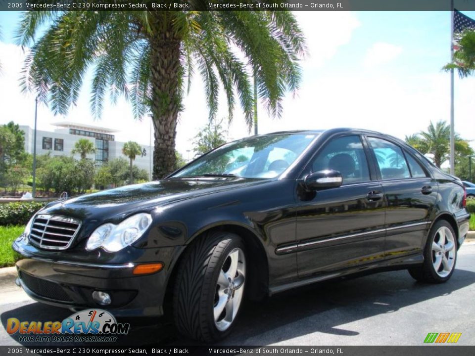 2005 Mercedes-Benz C 230 Kompressor Sedan Black / Black Photo #2