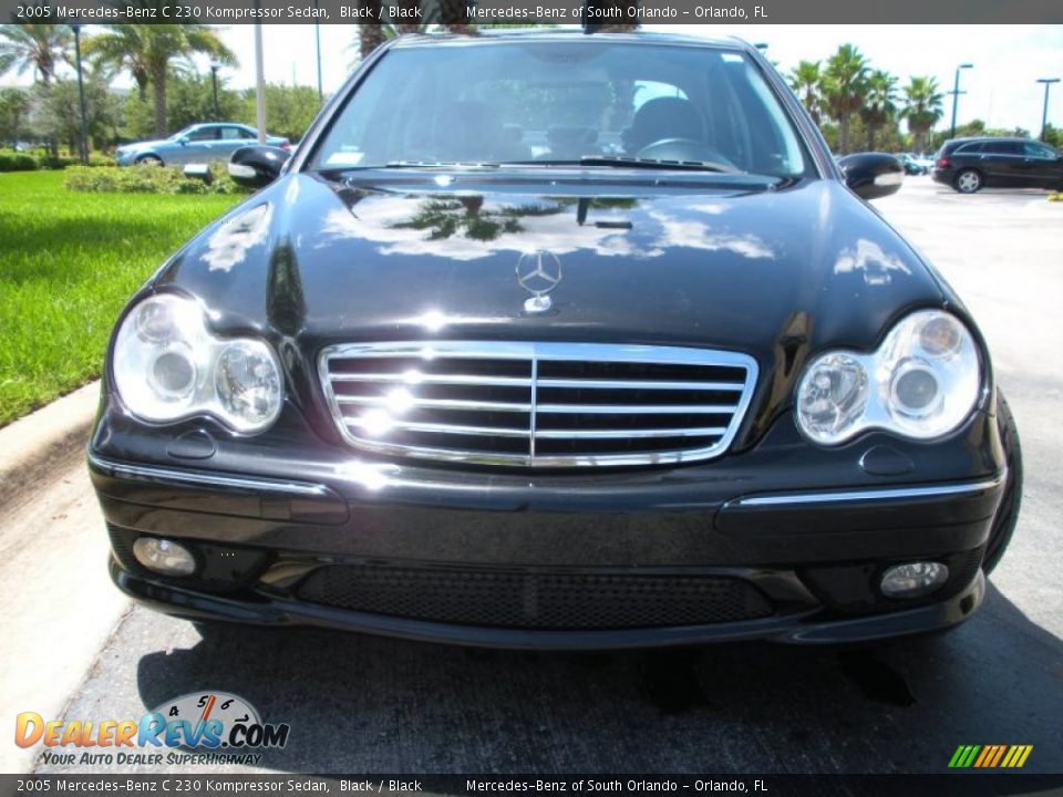 2005 Mercedes-Benz C 230 Kompressor Sedan Black / Black Photo #3