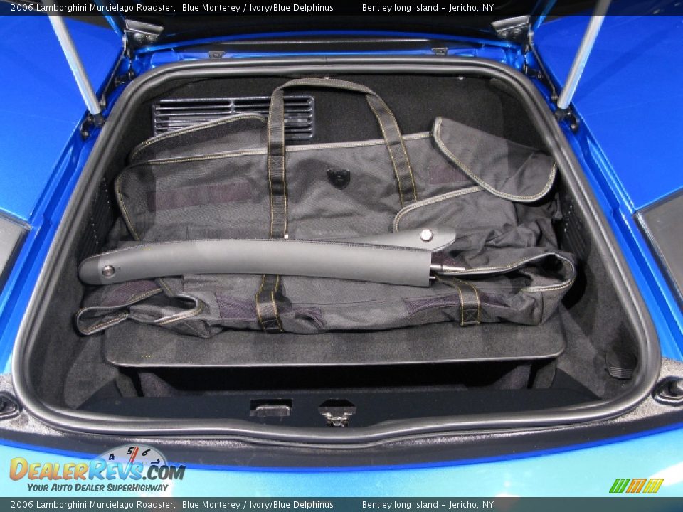 2006 Lamborghini Murcielago Roadster Blue Monterey / Ivory/Blue Delphinus Photo #14