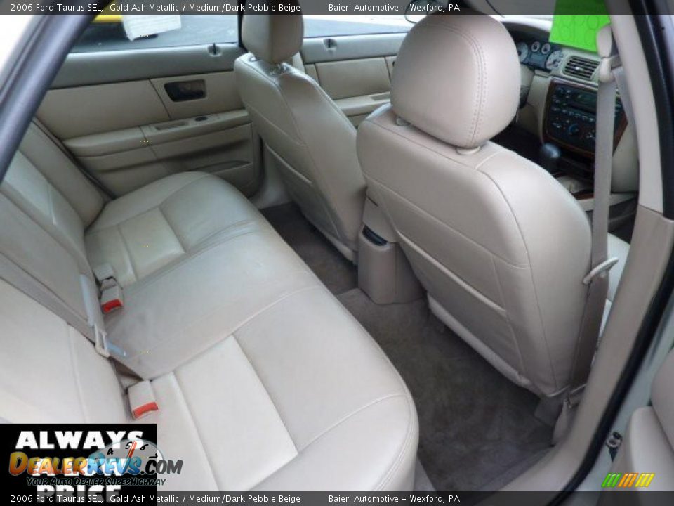 2006 Ford Taurus SEL Gold Ash Metallic / Medium/Dark Pebble Beige Photo #16