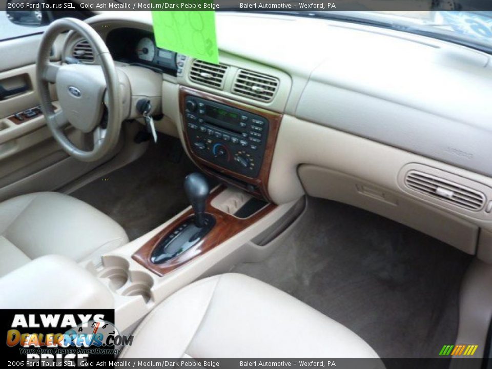 2006 Ford Taurus SEL Gold Ash Metallic / Medium/Dark Pebble Beige Photo #17