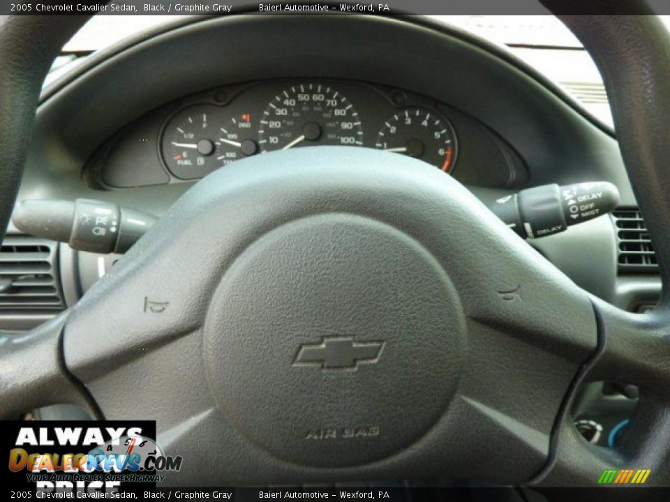 2005 Chevrolet Cavalier Sedan Black / Graphite Gray Photo #19