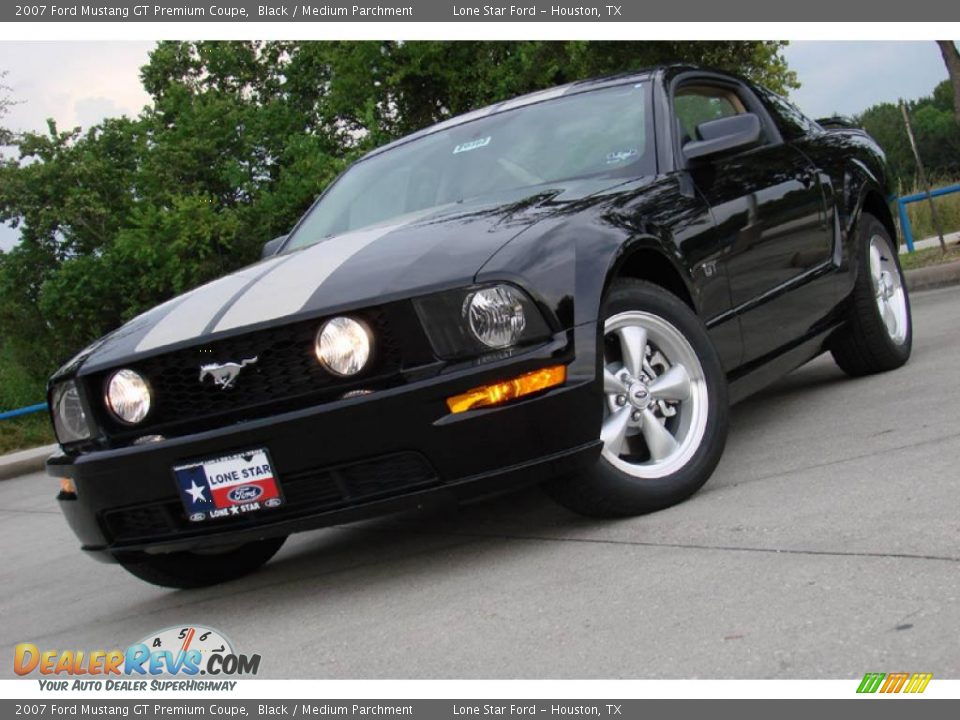 2007 Ford Mustang GT Premium Coupe Black / Medium Parchment Photo #1