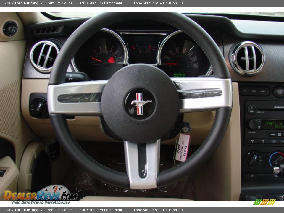 2007 Ford Mustang GT Premium Coupe Black / Medium Parchment Photo #18