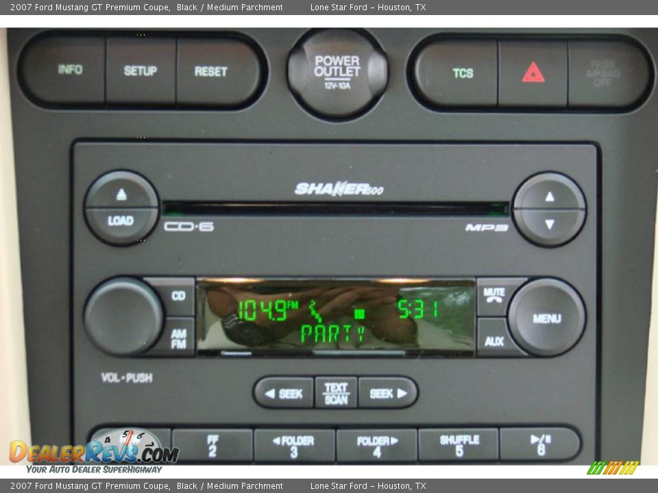 2007 Ford Mustang GT Premium Coupe Black / Medium Parchment Photo #21