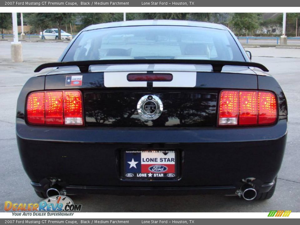 2007 Ford Mustang GT Premium Coupe Black / Medium Parchment Photo #3