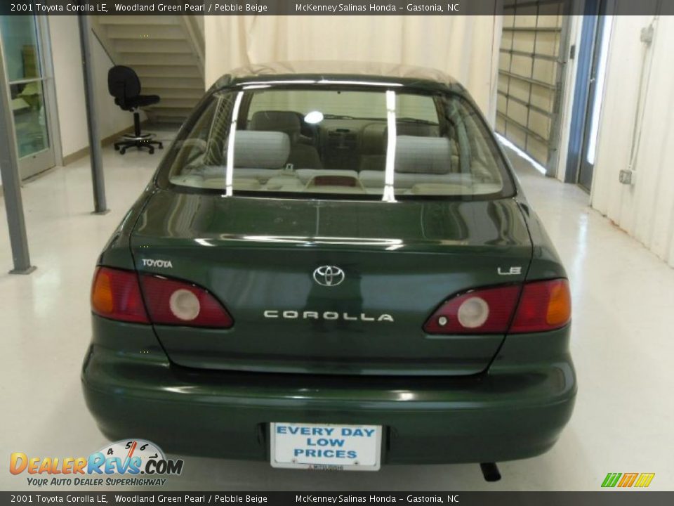 2001 Toyota Corolla LE Woodland Green Pearl / Pebble Beige Photo #3