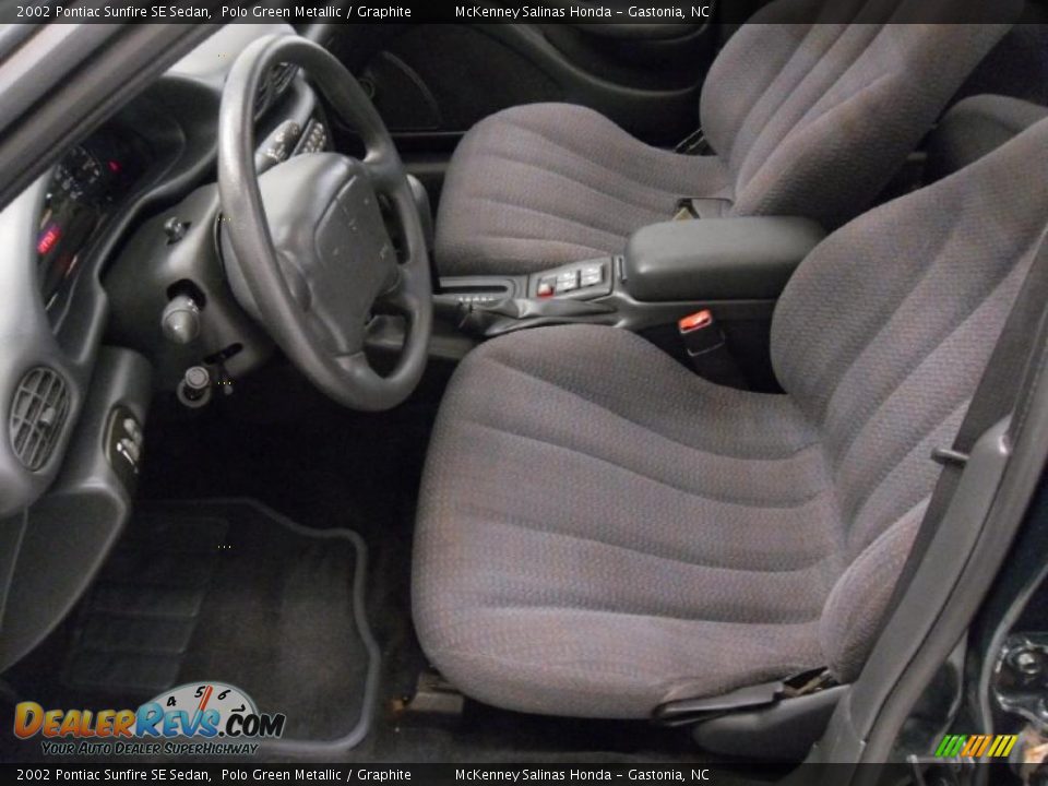 2002 Pontiac Sunfire SE Sedan Polo Green Metallic / Graphite Photo #7