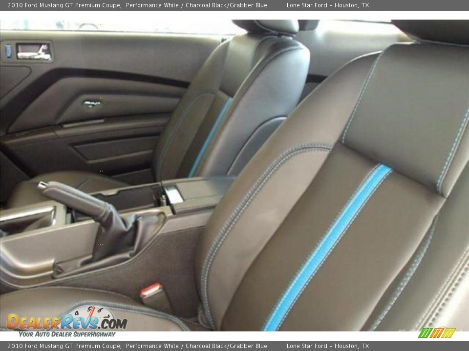 2010 Ford Mustang GT Premium Coupe Performance White / Charcoal Black/Grabber Blue Photo #20