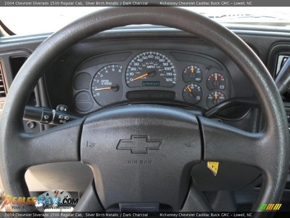 2004 Chevrolet Silverado 1500 Regular Cab Silver Birch Metallic / Dark Charcoal Photo #11