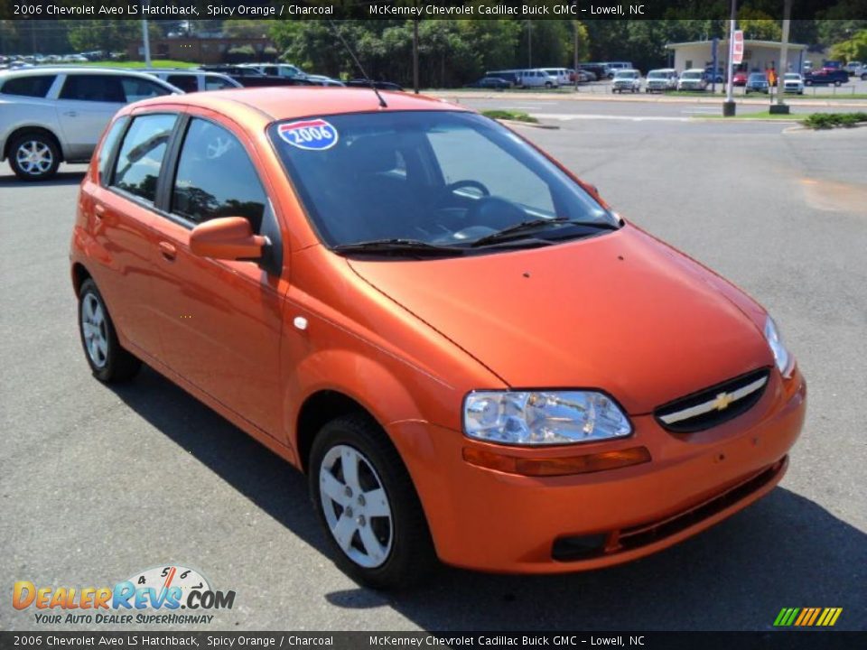 2006 Chevrolet Aveo LS Hatchback Spicy Orange / Charcoal Photo #5