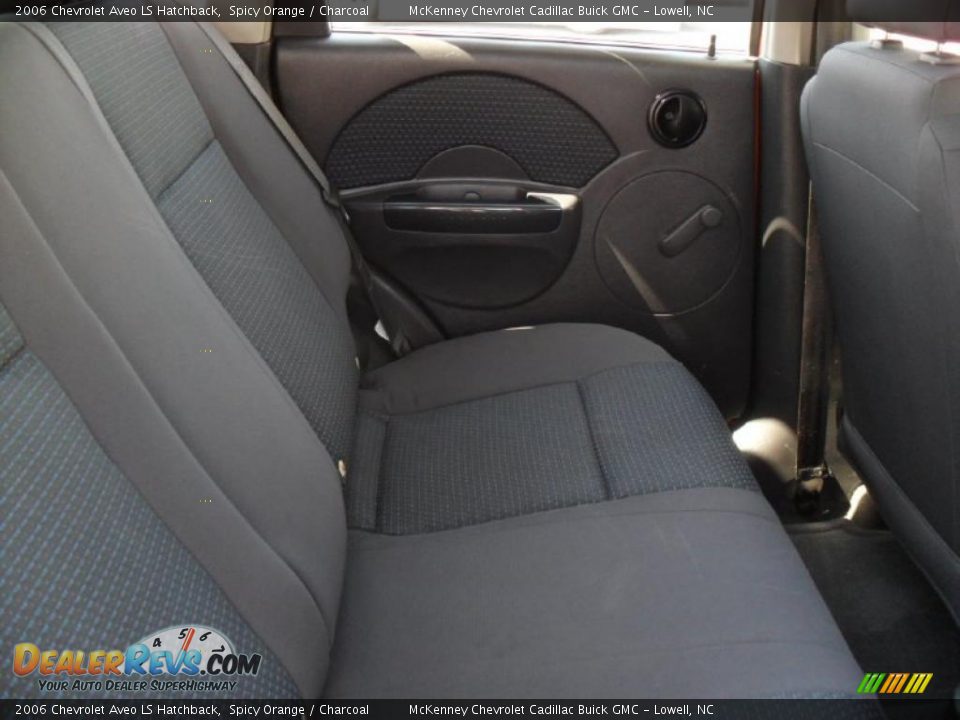2006 Chevrolet Aveo LS Hatchback Spicy Orange / Charcoal Photo #18