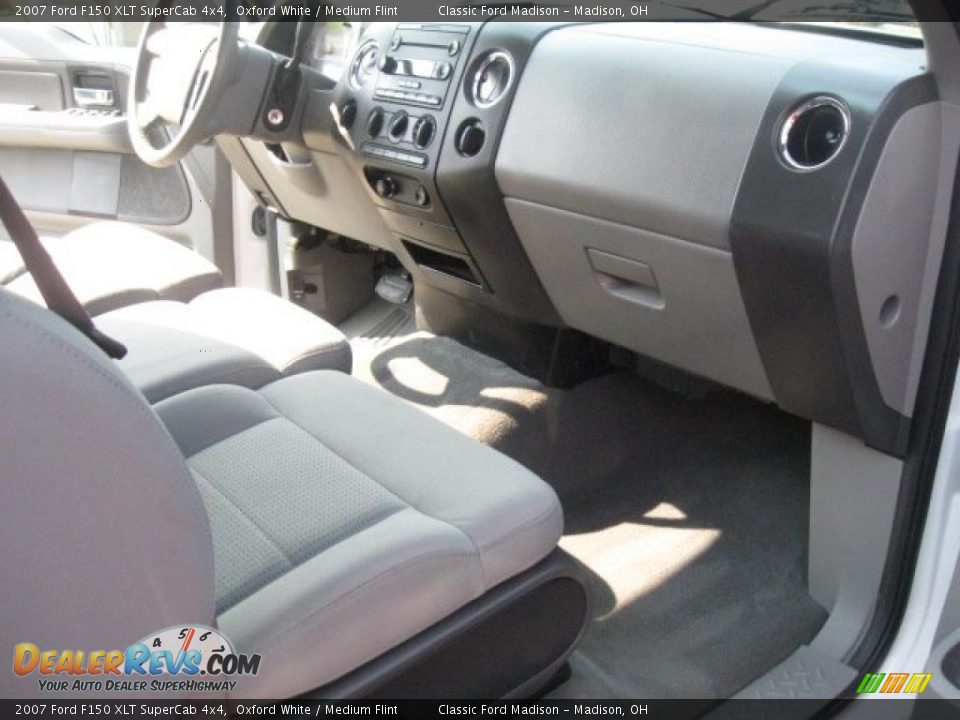 2007 Ford F150 XLT SuperCab 4x4 Oxford White / Medium Flint Photo #13