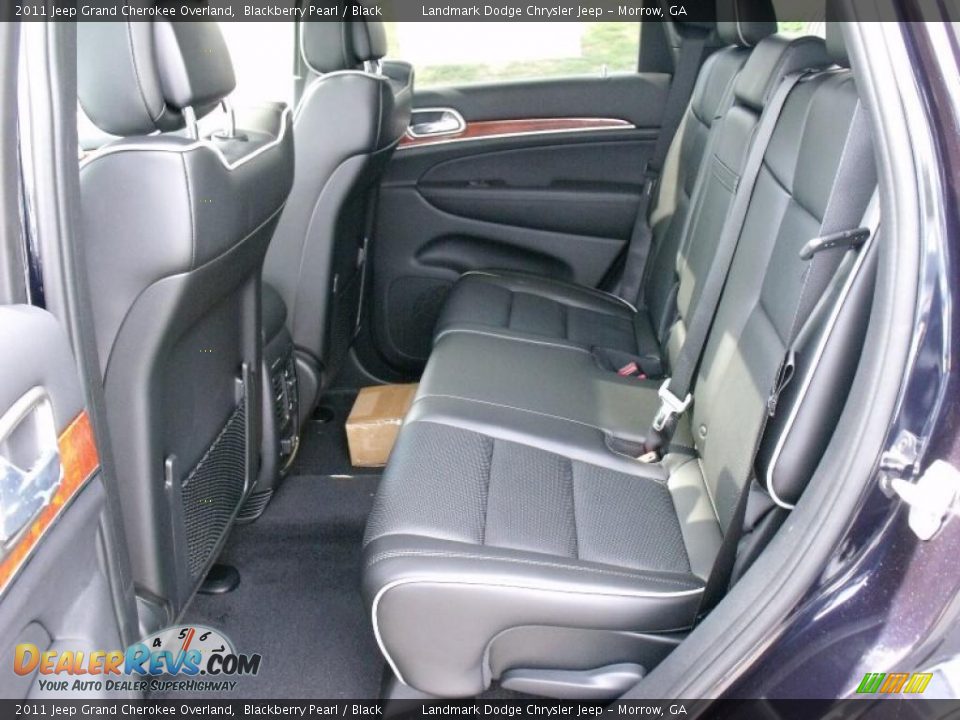 2011 Jeep Grand Cherokee Overland Blackberry Pearl / Black Photo #7