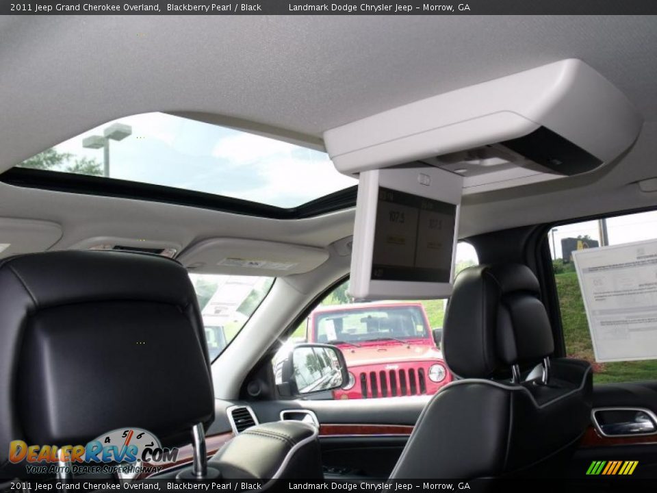 2011 Jeep Grand Cherokee Overland Blackberry Pearl / Black Photo #8