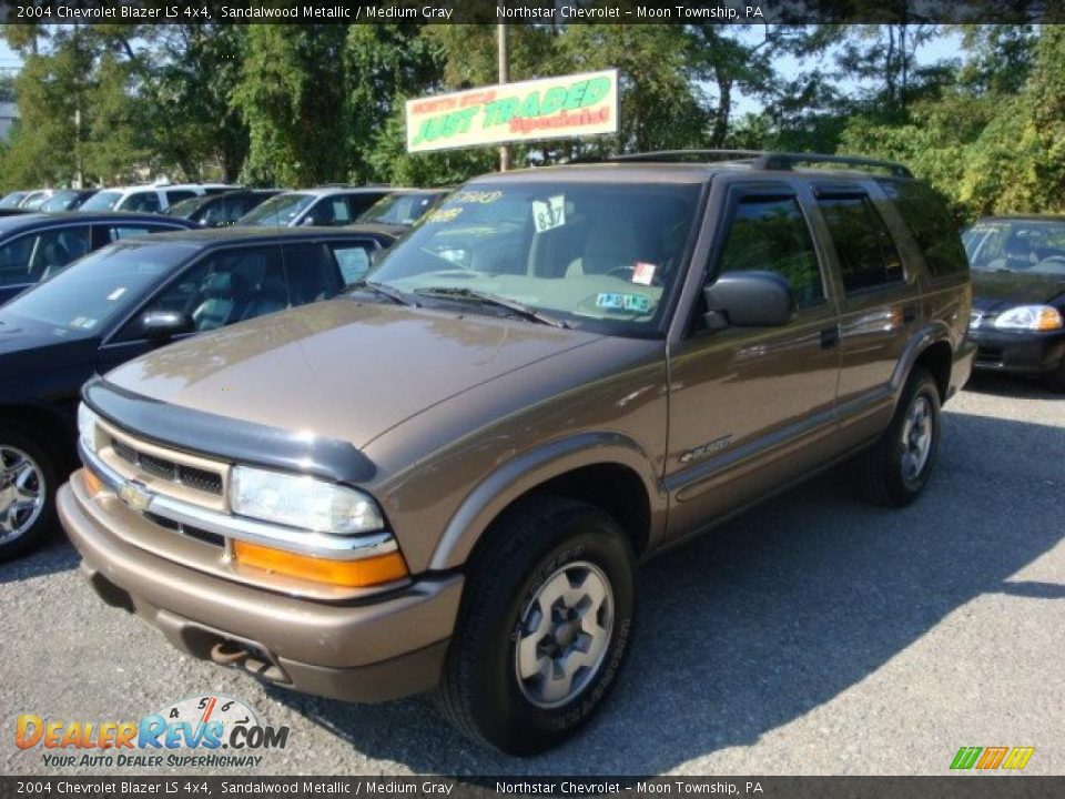 2004 Chevrolet Blazer LS 4x4 Sandalwood Metallic / Medium Gray Photo #5