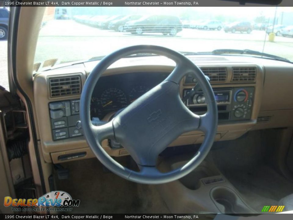 1996 Chevrolet Blazer LT 4x4 Dark Copper Metallic / Beige Photo #10