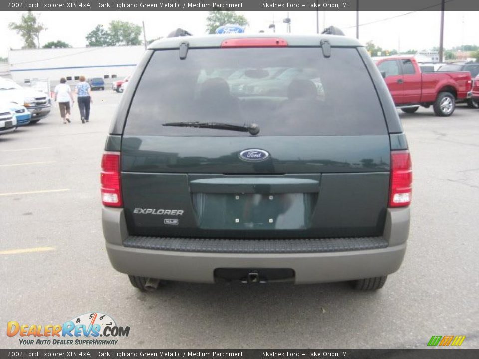 2002 Ford Explorer XLS 4x4 Dark Highland Green Metallic / Medium Parchment Photo #5